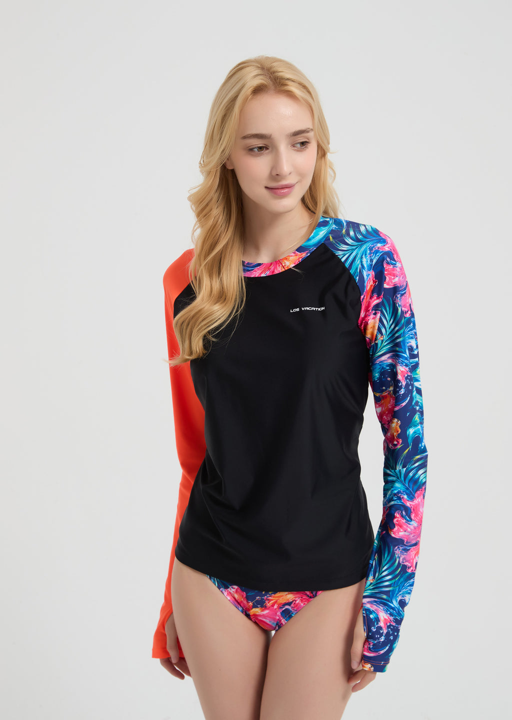 Women's Long Sleeve Two-Piece Rash Guard Beachwear - Red