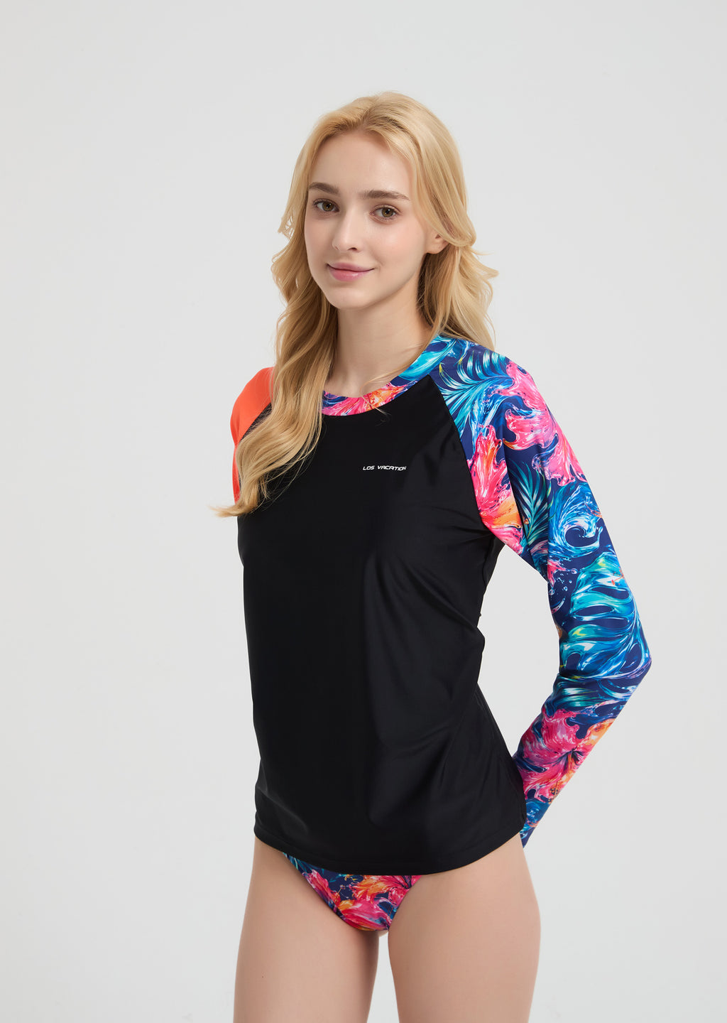 Women's Long Sleeve Two-Piece Rash Guard Beachwear - Red