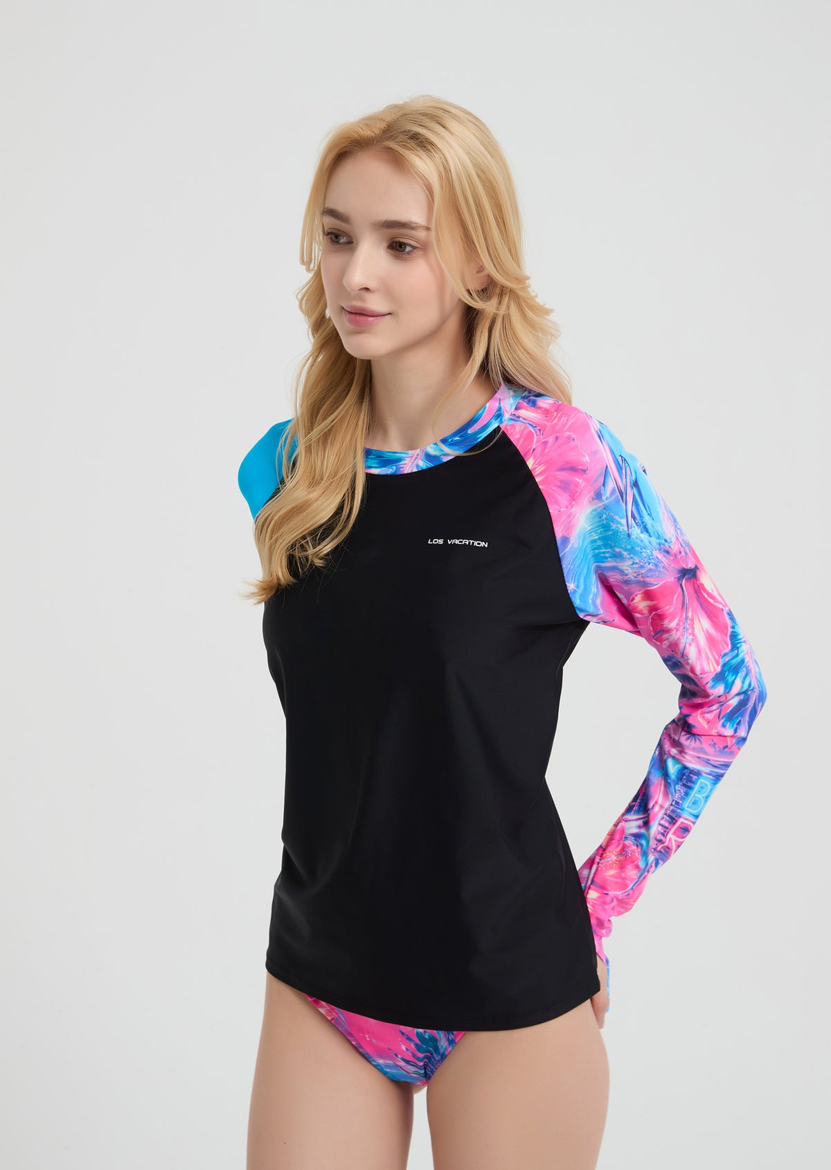 Women's Long Sleeve Two-Piece Rash Guard Beachwear - Blue & Pink